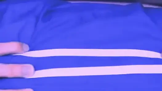 Üvey kız kardeş sert yarağıyla üvey erkek kardeşinden ders alıyor