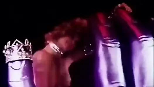 Electric Blue Special - semalam sperma di revuebar paul raymond