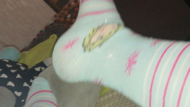 Замороженные носки до щиколотки abdl