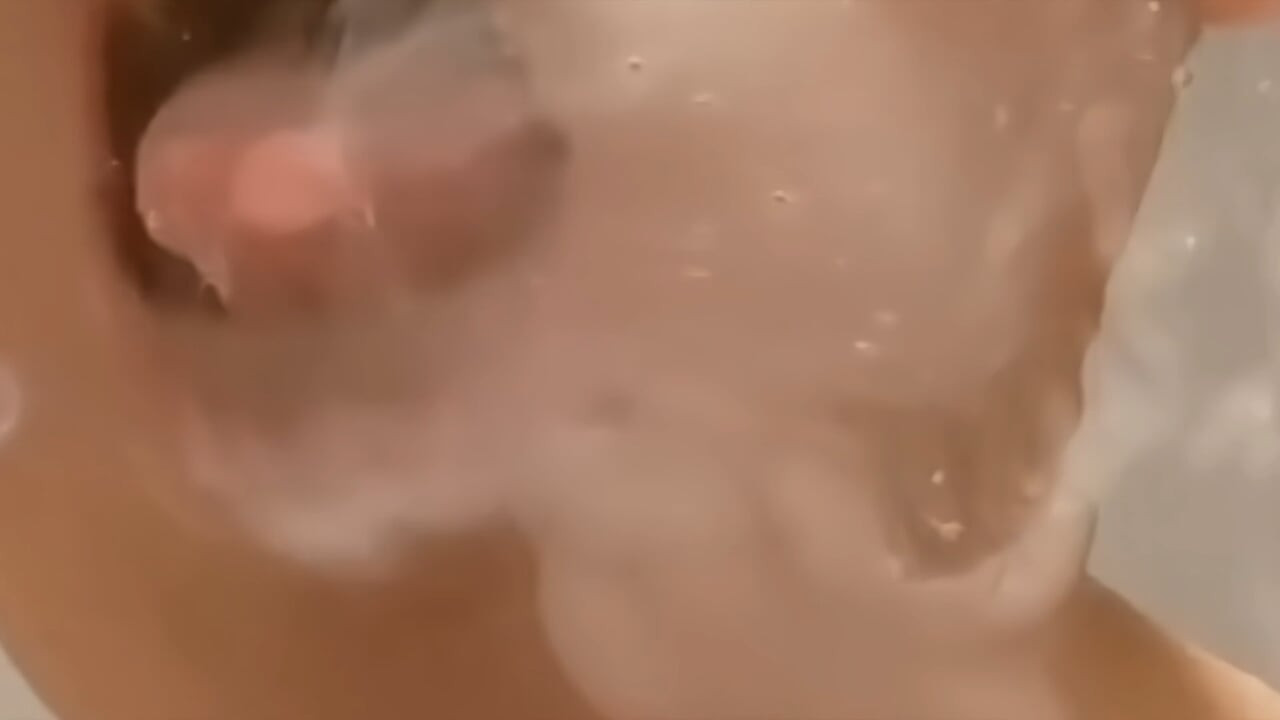 Precumming i lingeri, spise sperm efter orgasme