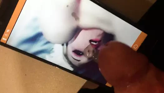 Ivor benim için boşalıyor