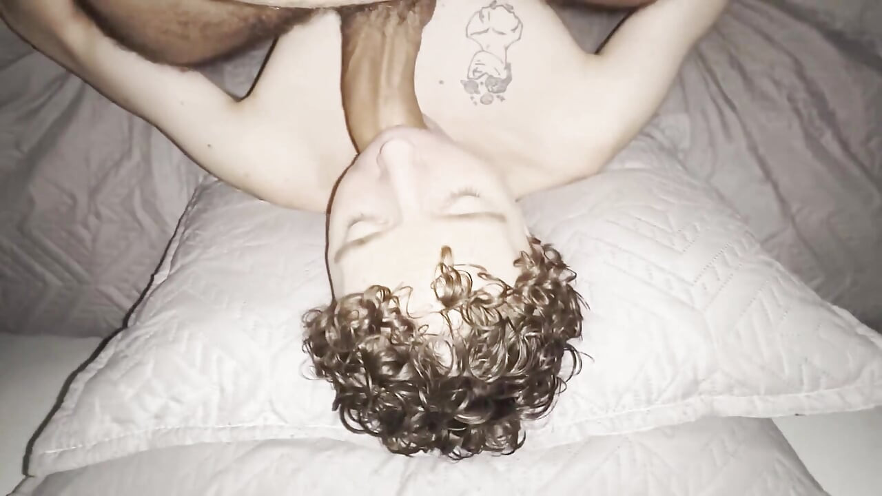 Papi Horny Puts His Cock in My Mouth