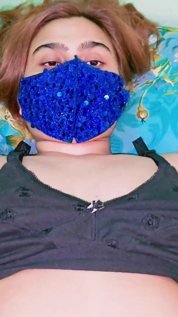 Ohromující okamžik z "Seznamte se s mojí přítelkyní po dlouhé době- nádherná dáma velký zadek Latina🥵"