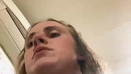 Трансляция началась на 04.02.2023 02:41, привет