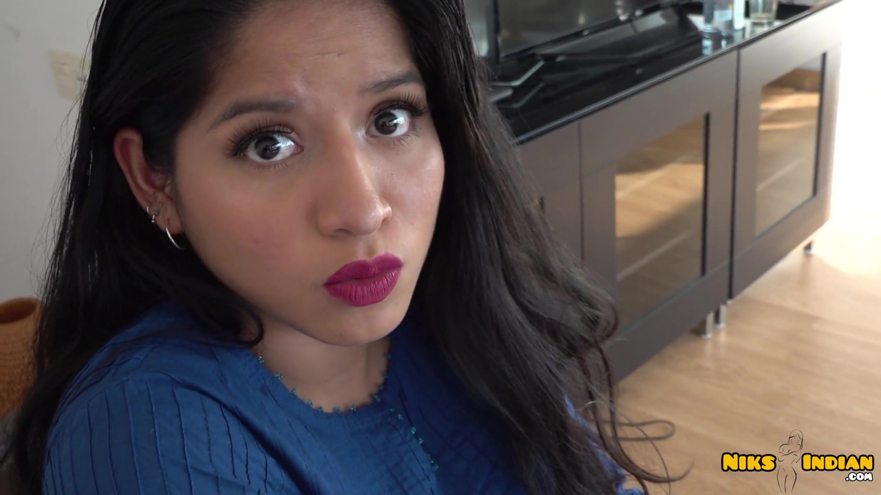 巨大なおっぱいインディアンカレッジティーンが警察官に激しく犯された