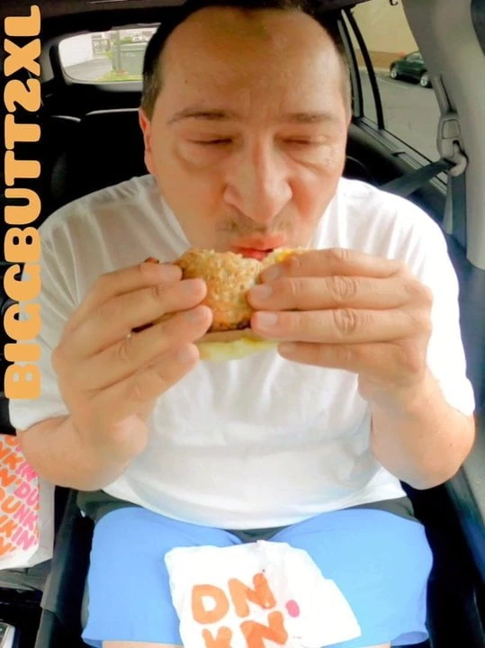 BIGGBUTT2XL DUNKIN SOURDOUGH BREAKFAST SANDWICH IS SLAMMIN