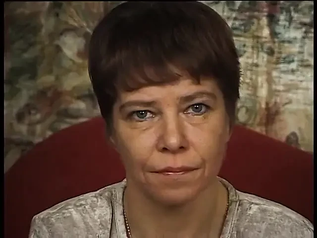 Mature woman playing with herself