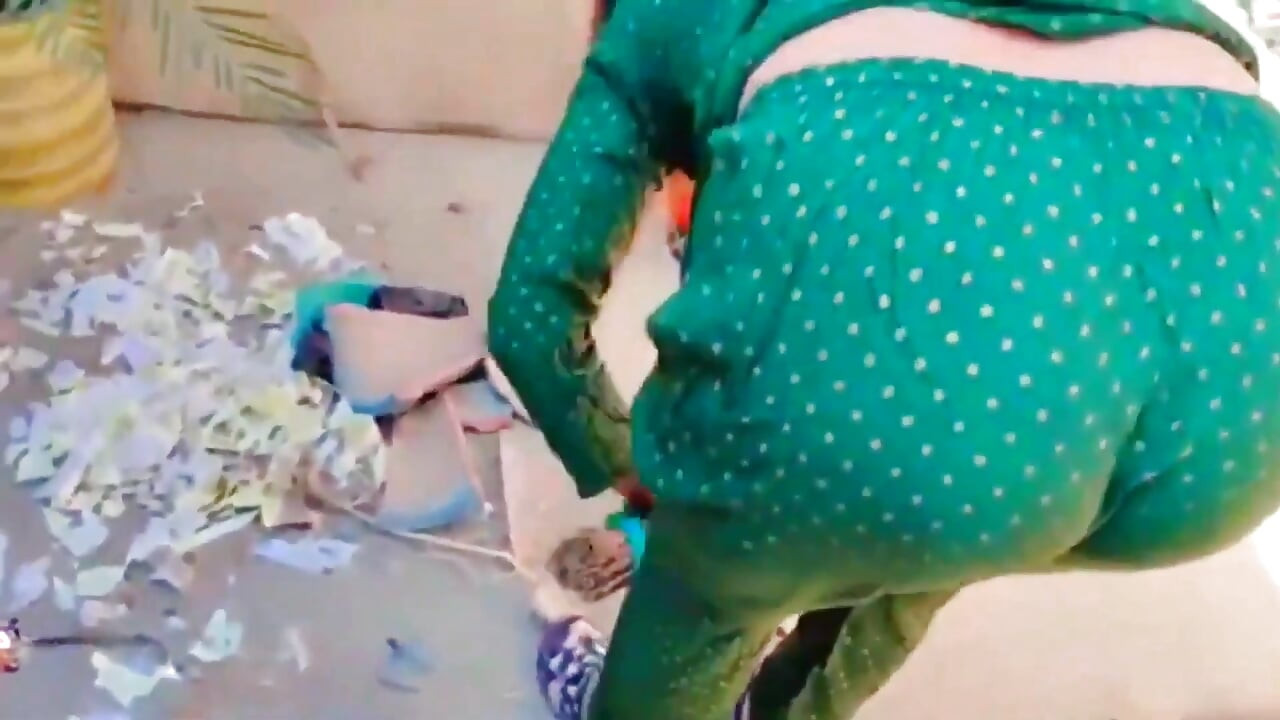 فيديو جنسي جديد لسارة خان