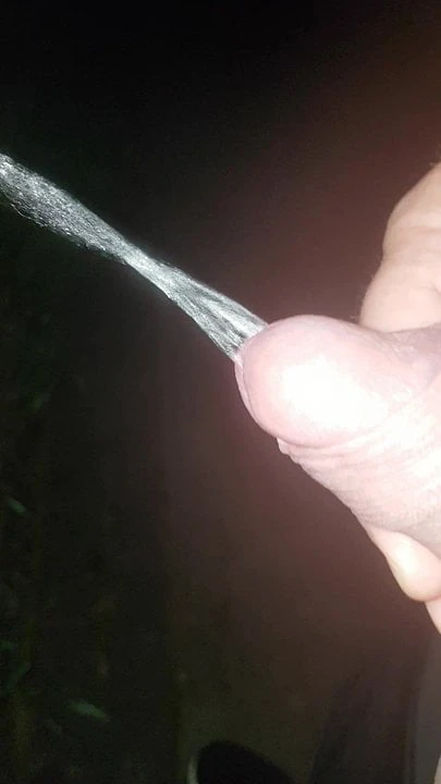 Outdoor pissen nachts
