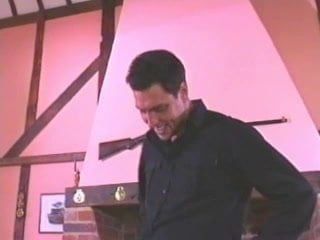 Britânica milf sarah beattie em uma cena anal clássica