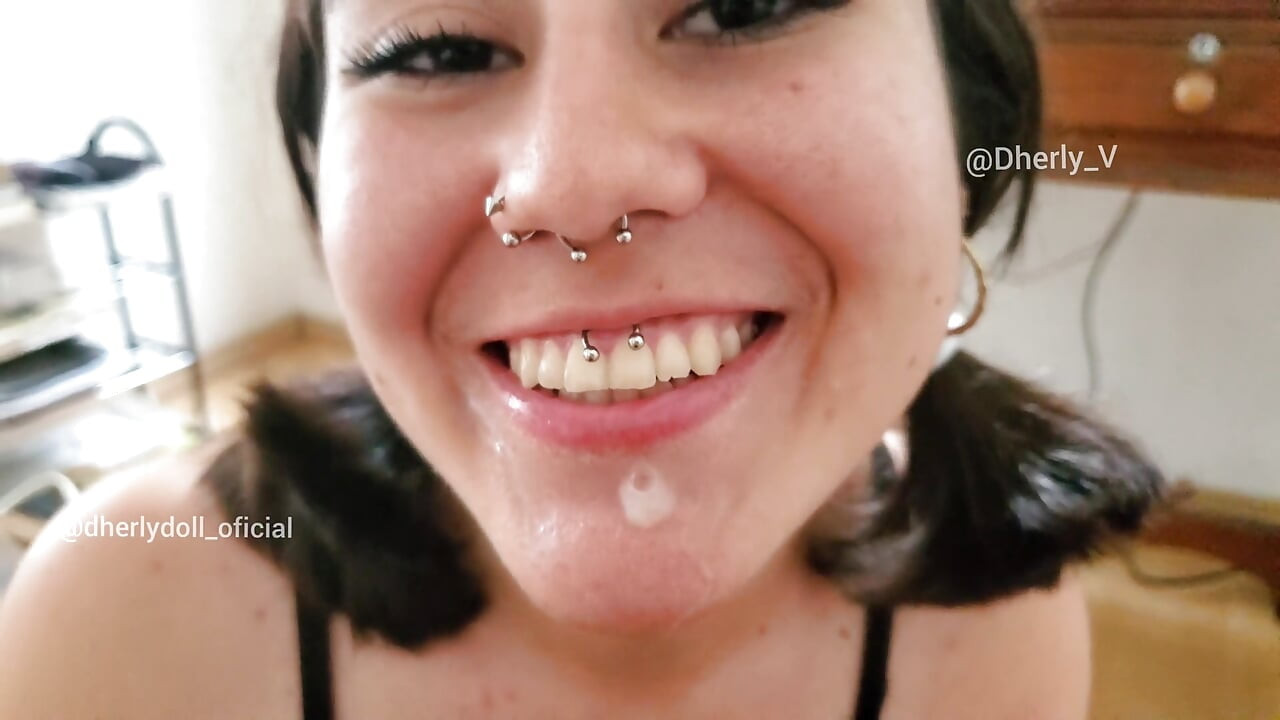 منظر جميل لمؤخرة كبيرة ترتد على زبي، صديقي الممحون يجعلني أقذف - منظور الشخص الأول