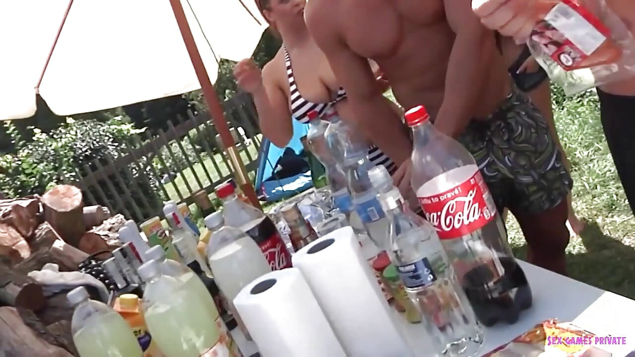 Zpět na léto pro skupinový sex sv. 1