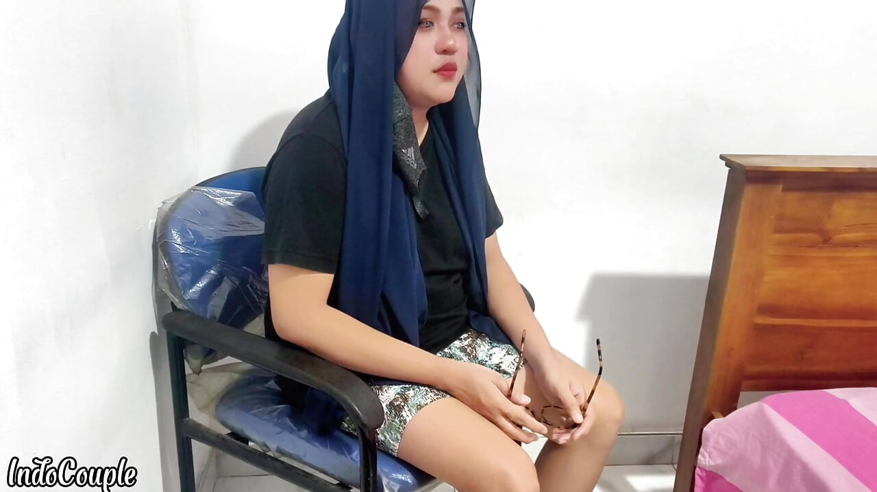 Aksi selingkuh istri imut indonesia berhijab