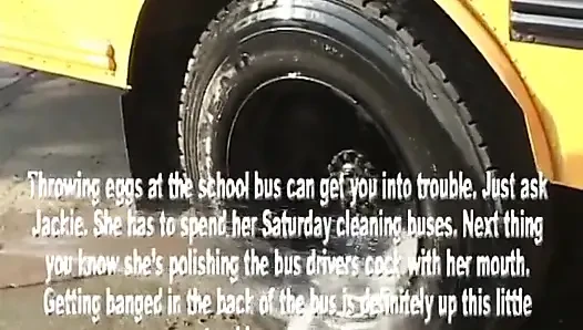 Gadis imut lagi cuci bus tapi tiba-tiba dientot habis-habisan
