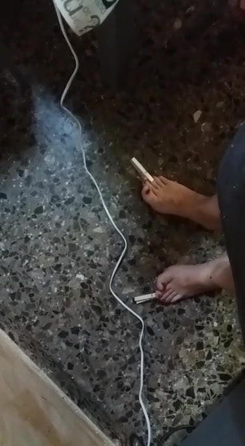 castigando los pies