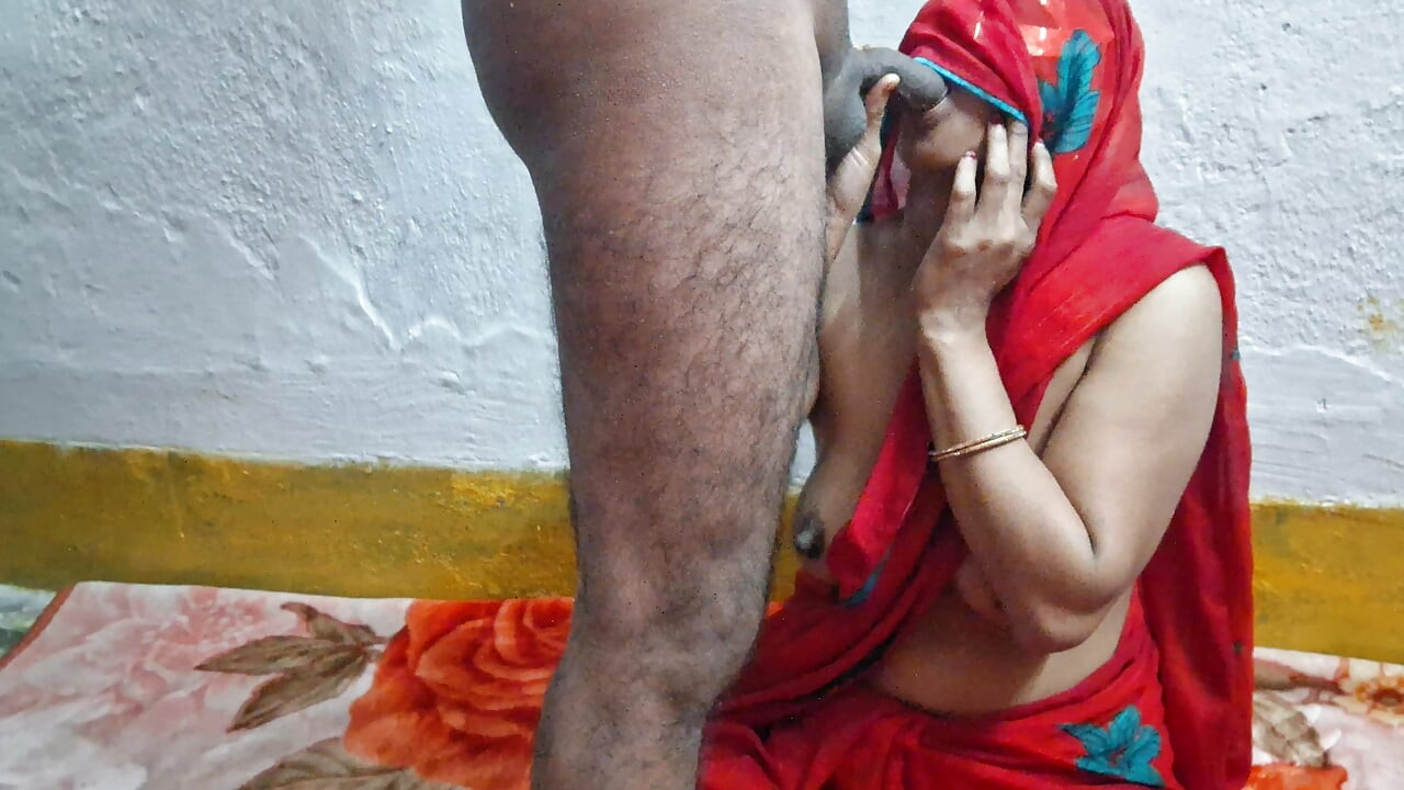 Rondborstige geile stiefzus neukpartij door stiefbroer