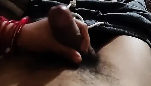 Indian Bhabhi Riding on Dick After Handjob