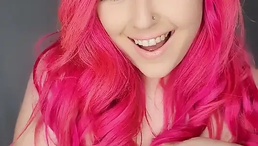 Покорная пиратская шлюшка отчаянно хочет служить своему капитану