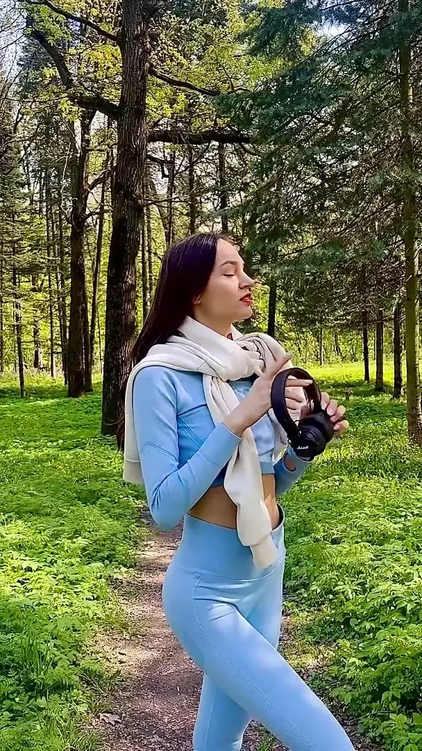 Humblle_Kitty video