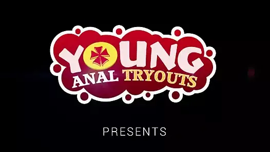 Young Anal Tryouts - Dude worships sexy toes and hot cunt