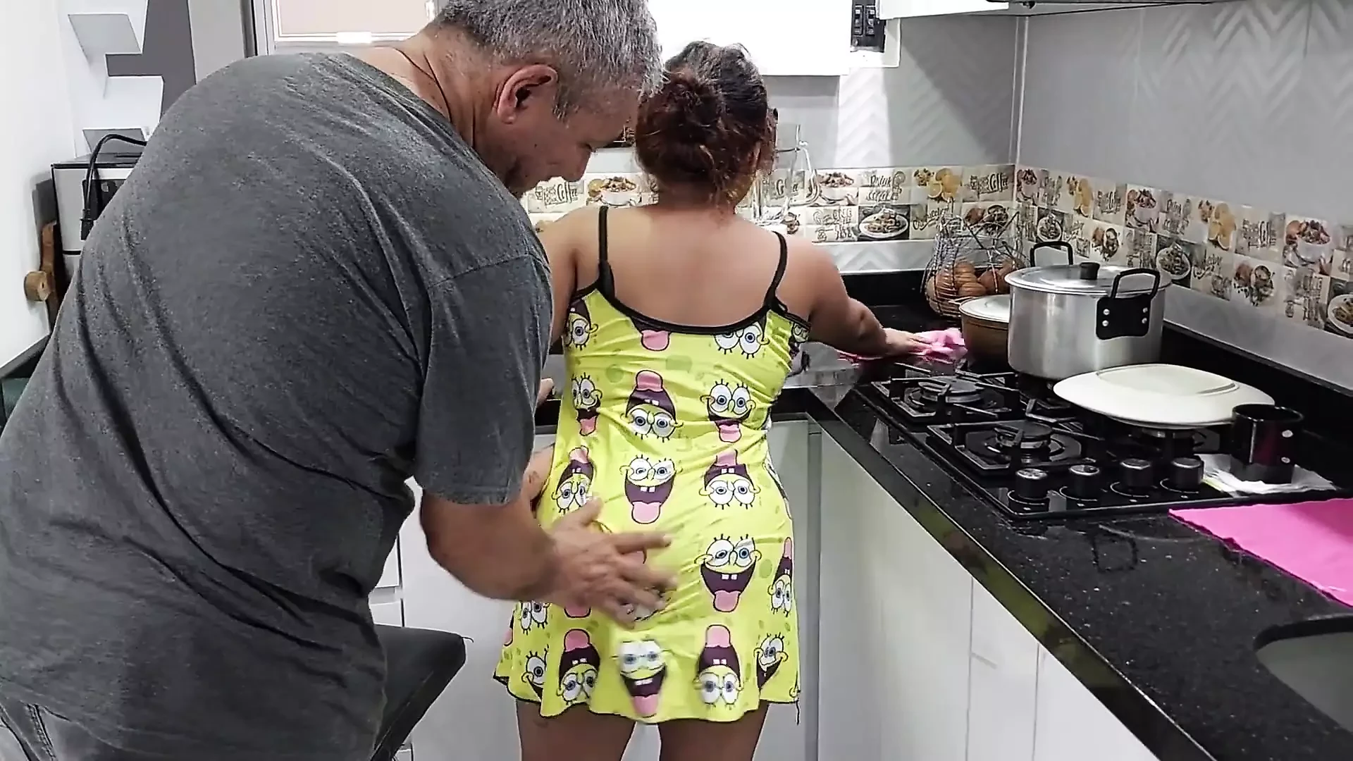 Apu Gets Horny with Little Jassi in the Kitchen. He Fucks Her Tight Pussy Very Well