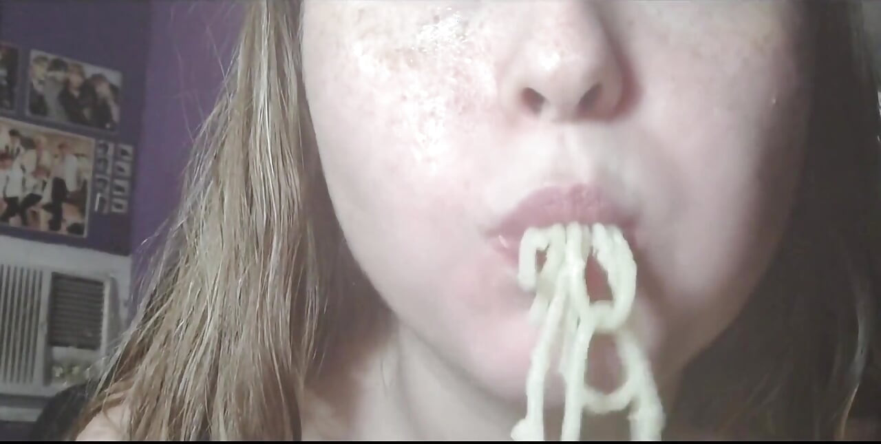 Eating up Close