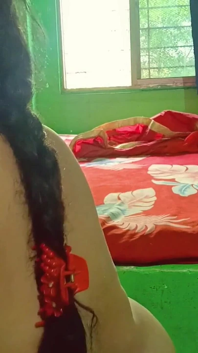 Mora se videti trenutak od "BIG DESI HARDCOOR LOCAL"