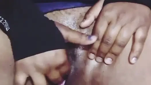 Savita bhabhis große möpse, savita Bhabhis Desi-muschi