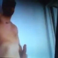 Video Escandalo de David Zepeda Masturbandose Webcam