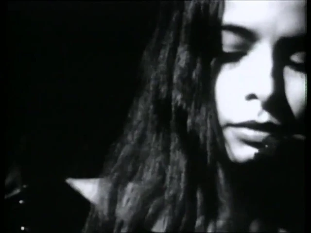 Mazzy Star - Fade Into You Official Video HD Lovely Brunette