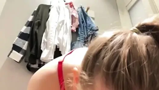 Ngentot ekstrem close up di ruang ganti jucielussie