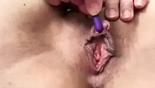 Gros clito, mamie, masturbation