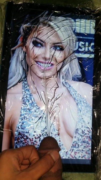 WWE Diva Alexa Bliss Piss Tribute