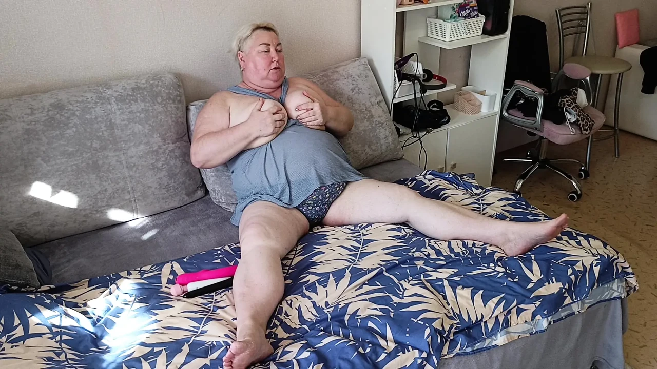 Stepmom's big hairy pussy craves a big hard cock