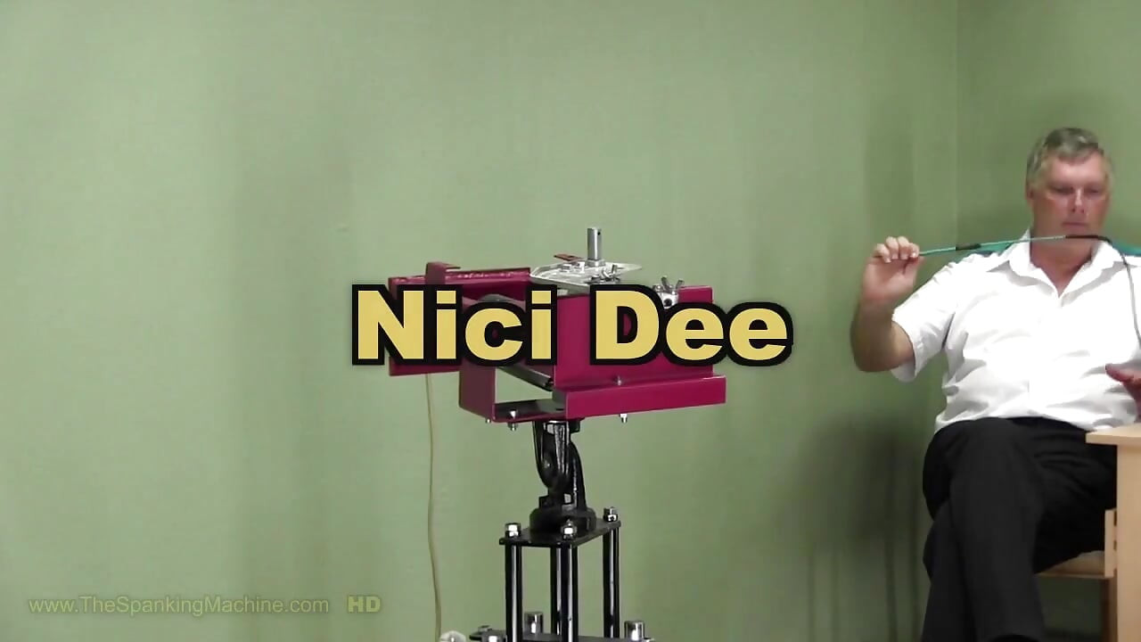 Nicidee Spanking Machine - Sebat pantat