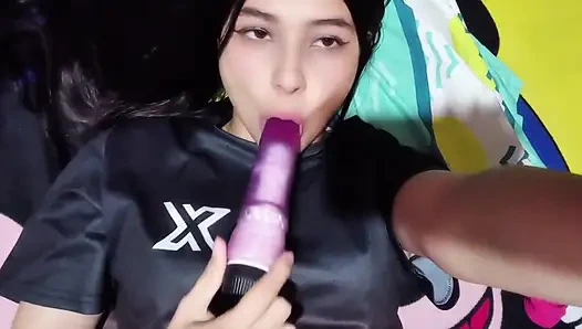 Rekaman seks asli tetanggaku suka berbagi istrinya