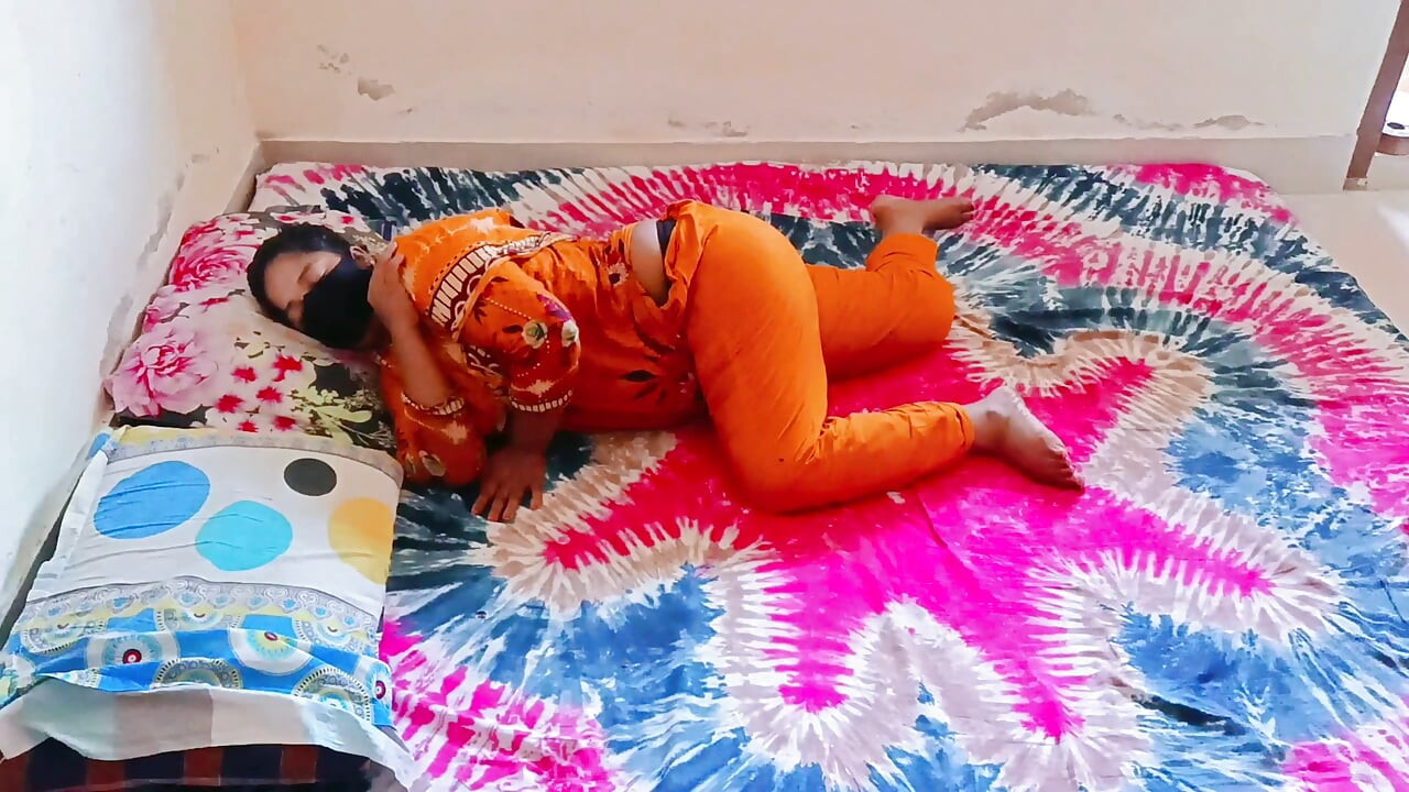 indian bangalore girl small boob massage