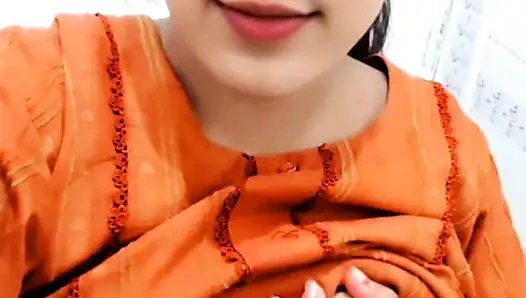 Cute hot Desi girl fingerings when she is very hornny xxx video