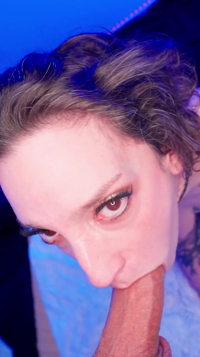 Ultimate POV - assista-me levar um pau grande na boca, buceta, bunda