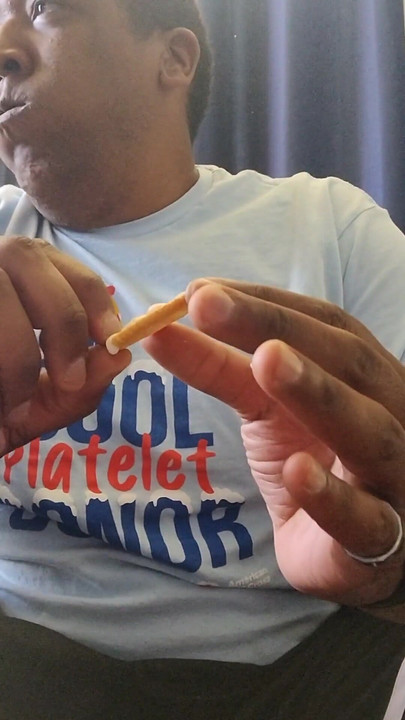 私自身のミッチェル・クレイトン、別名シェフ・クレイトンによるクイムクラッカーサンドイッチ |クリップ1