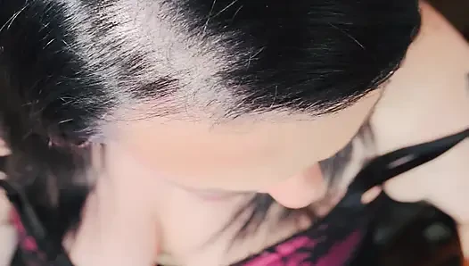 Ein schnelles, baumelndes zigarettenvideo mit dir, schöner rauchenden königin, Tina snua!