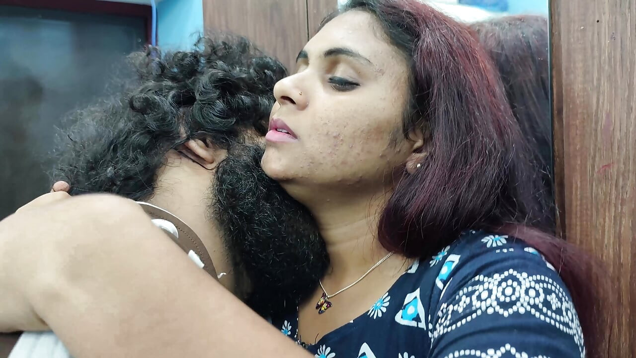 Neck kiss with lip lock in nighty