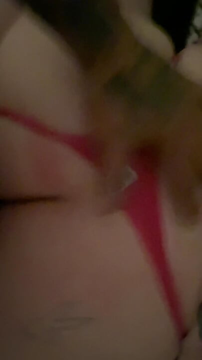 Στενό μουνί