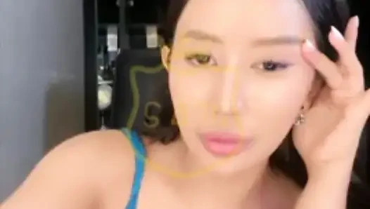 Buka kakinya, memek cantik indonesia, jilat