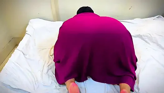 arabian Hijab girl inserts toy into chubby big ass hole, pleasure