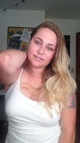 Seksi tombul milf