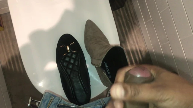 Cum on collegues shoes at the office
