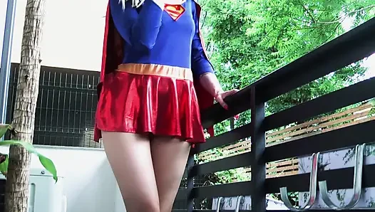 Süper kadın süperlegler