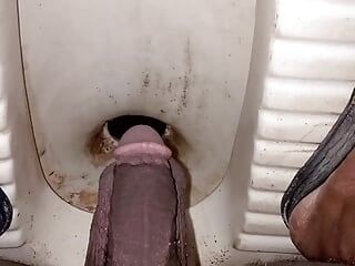 pissing normal black dick