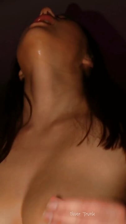 Vertical POV Full Tape in a Dark Room, She Deepthroats Me and Rides Until I Cum on Her Face